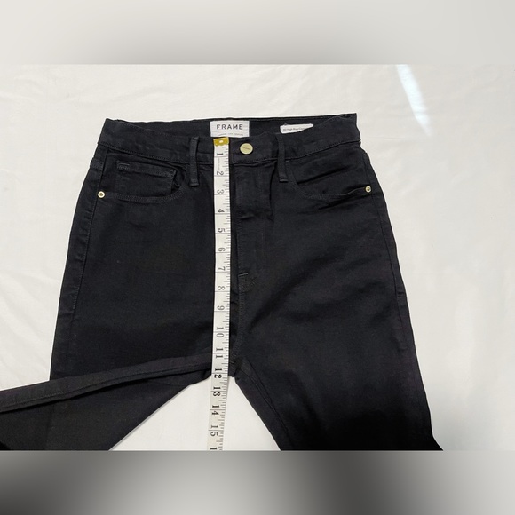 Frame Ali High Rise Cigarette Jeans - Picture 11 of 15